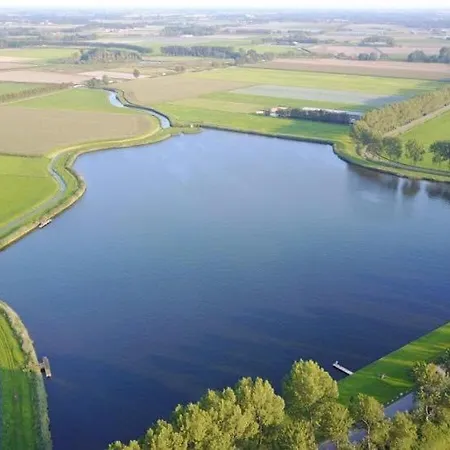 Bij Het Meertje! Dirkshorn Exterior photo